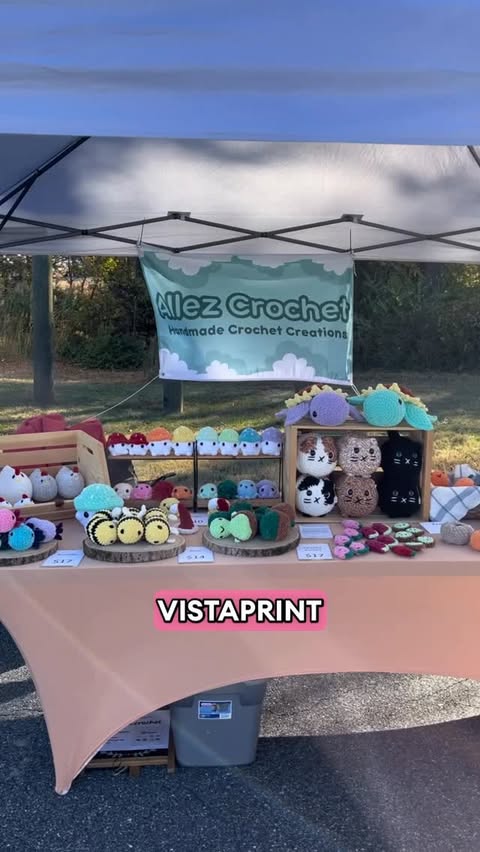 Instagram post by @allez.crochet for VistaPrint. Caption reads: [...] ‘MARKET’ for $20 OFF!🥳 Thanks to....