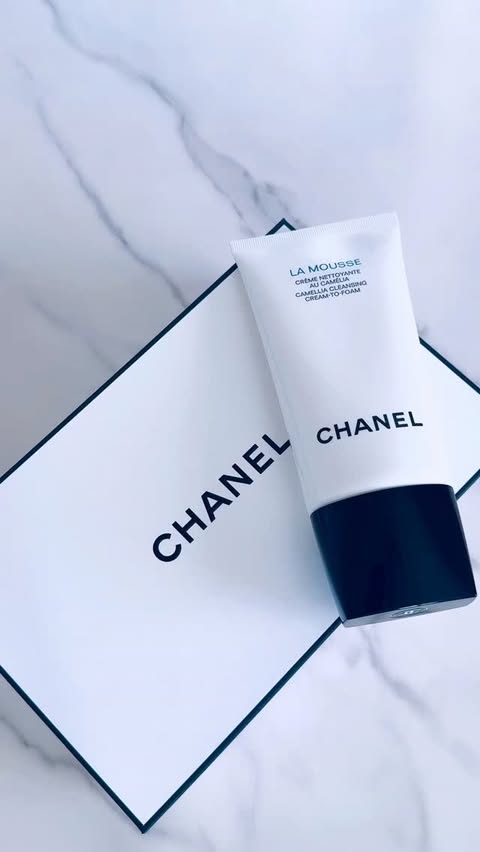 Instagram post by @daisys_favorites for BzzAgent. Caption reads: @chanel.beauty @bzzagent #complimentary Chanel La....