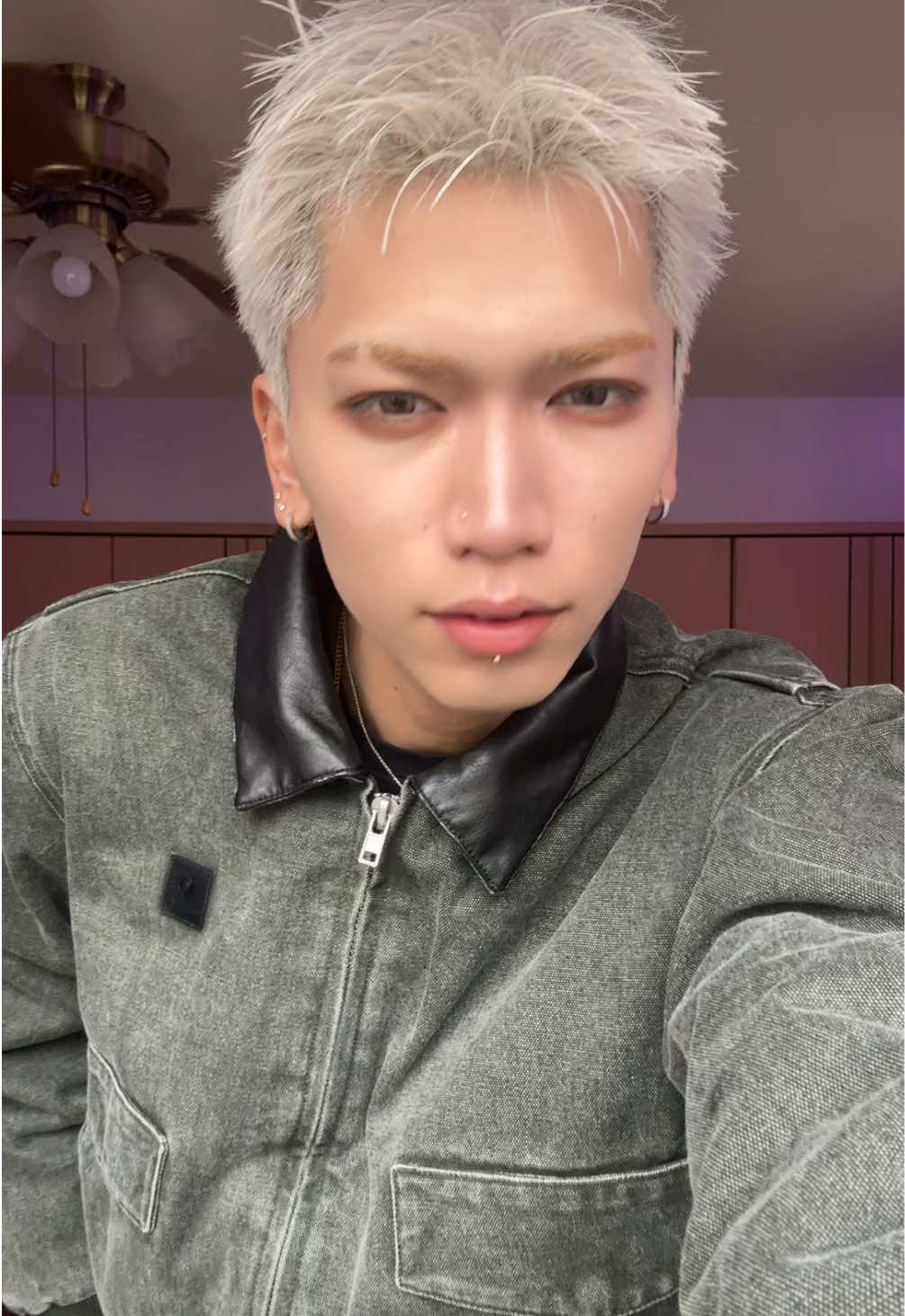 TikTok post by @zoraboyyy___ for Titeizin Online. Caption reads: #fyp#zoraboy@地底人ONLINE.