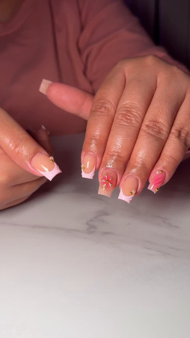Instagram post by @nails_by_lillian for VBeautyPure. Caption reads: [...] - Using “CLASSIC NUDE” by @vbeautypure (use....