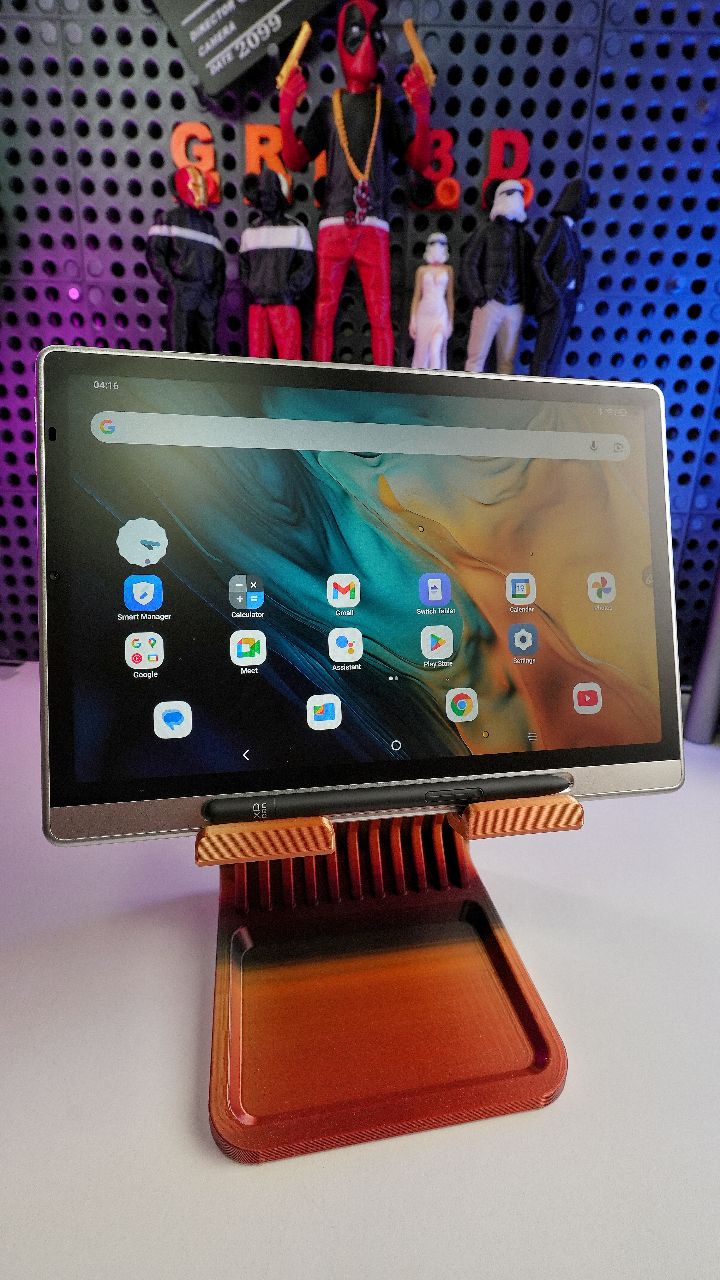 Instagram post by @george_gkrimas for XPPen. Caption reads: Endless Digital Creativity — XP Pen Magic....