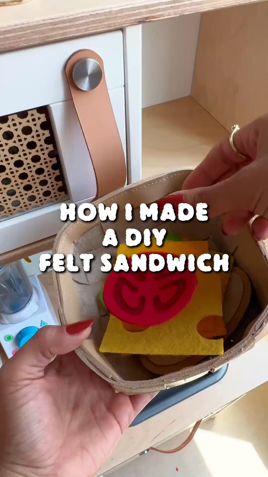 Instagram post by @fabidesignstudio for Glowforge. Caption reads: 🧵Craft your lunch, step by step! 🥪✨

Fabi is....