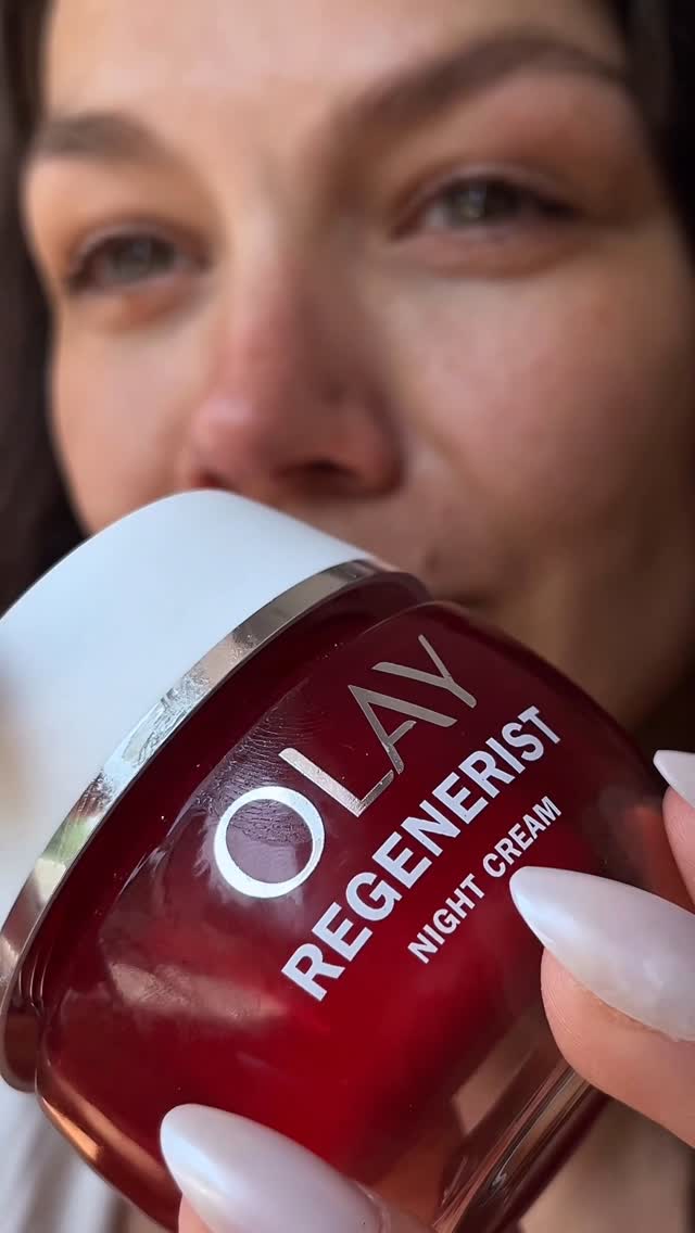 Instagram post by @ivb8_9 for SuperSavvyMe. Caption reads: Meet your skincare superheroes ✨

✨Olay Super....