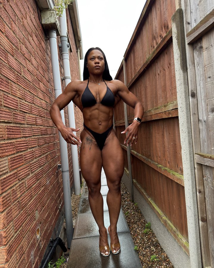 Instagram post by @tammiefitness for DY NutritionTM. Caption reads: Check-in day.

Honestly, I didn’t know what to....