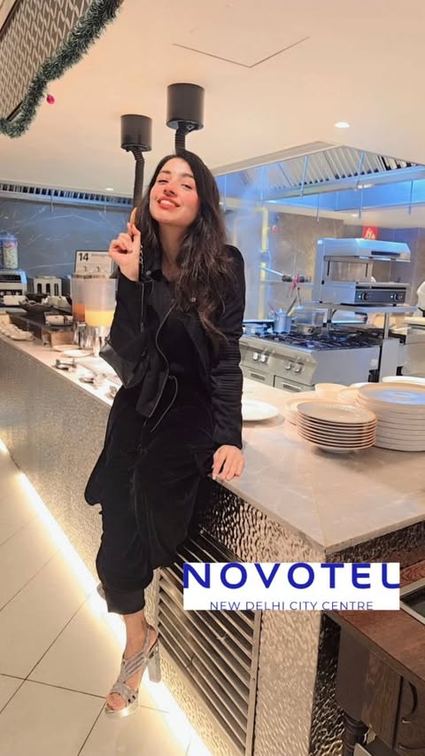 Instagram post by @apurvalegend for Novotel Mohammédia. Caption reads: @novotelnewdelhicitycentre #novotel #delhi....