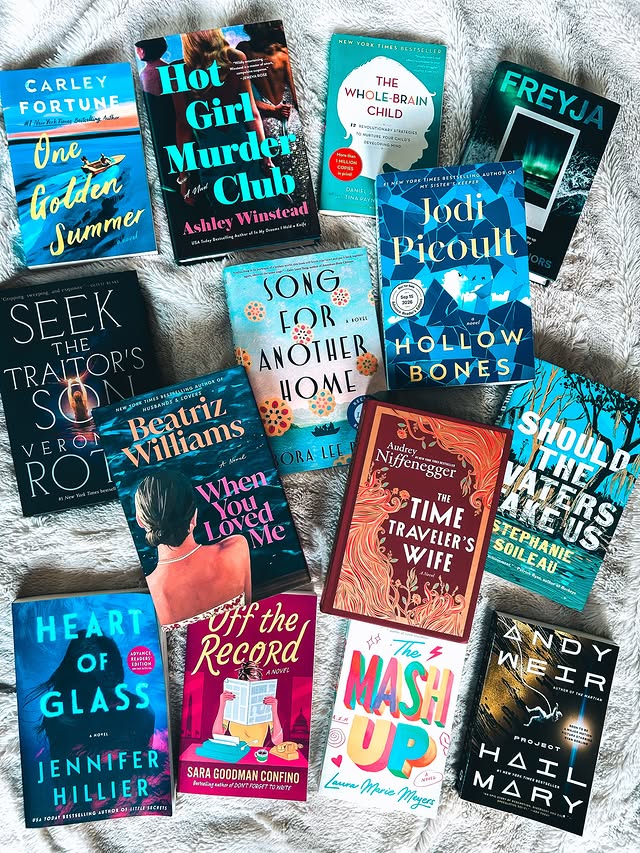 Instagram post by @rachellelovesbooks for Doubleday Books. Caption reads: ☀️August Wrap Up and Book Awards☀️⁣ ⁣ August 1st....