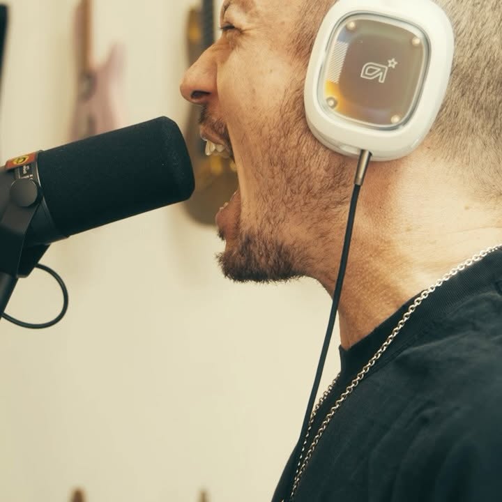 Instagram post by @matthewkheafy for 1 Shot Energy. Caption reads: Have you tried my vocal drops yet? 

I’ve used em....