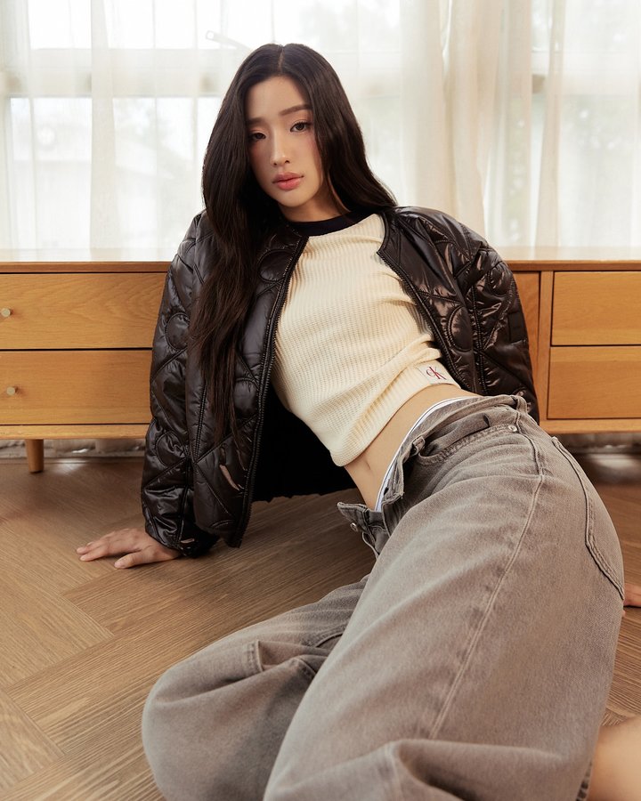 Instagram post by @tontawan for Calvin Klein. Caption reads: Keep it cozy @calvinklein

Do you have your....