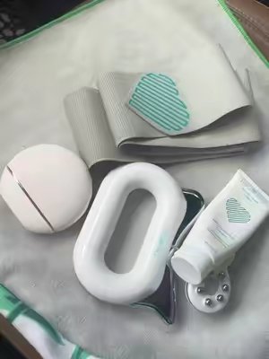 TikTok post by @glowupwithesther for RIKI LOVES RIKI. Caption reads: [...] magic ✨💗😍 quick and easy to use ✨....