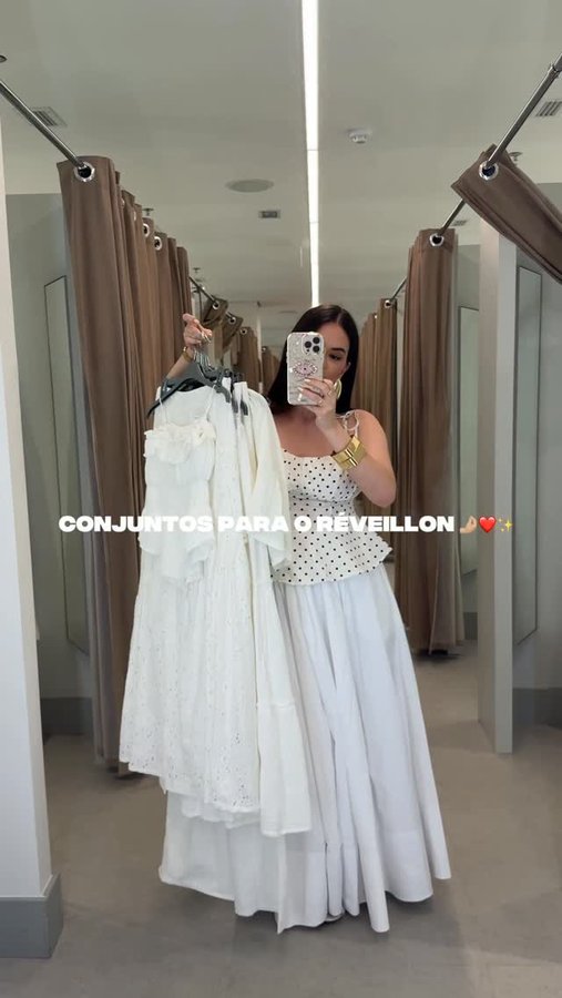 Instagram post by @rafasampaiio for Lojas Renner. Caption reads: Conjuntos para o réveillon! @lojasrenner....