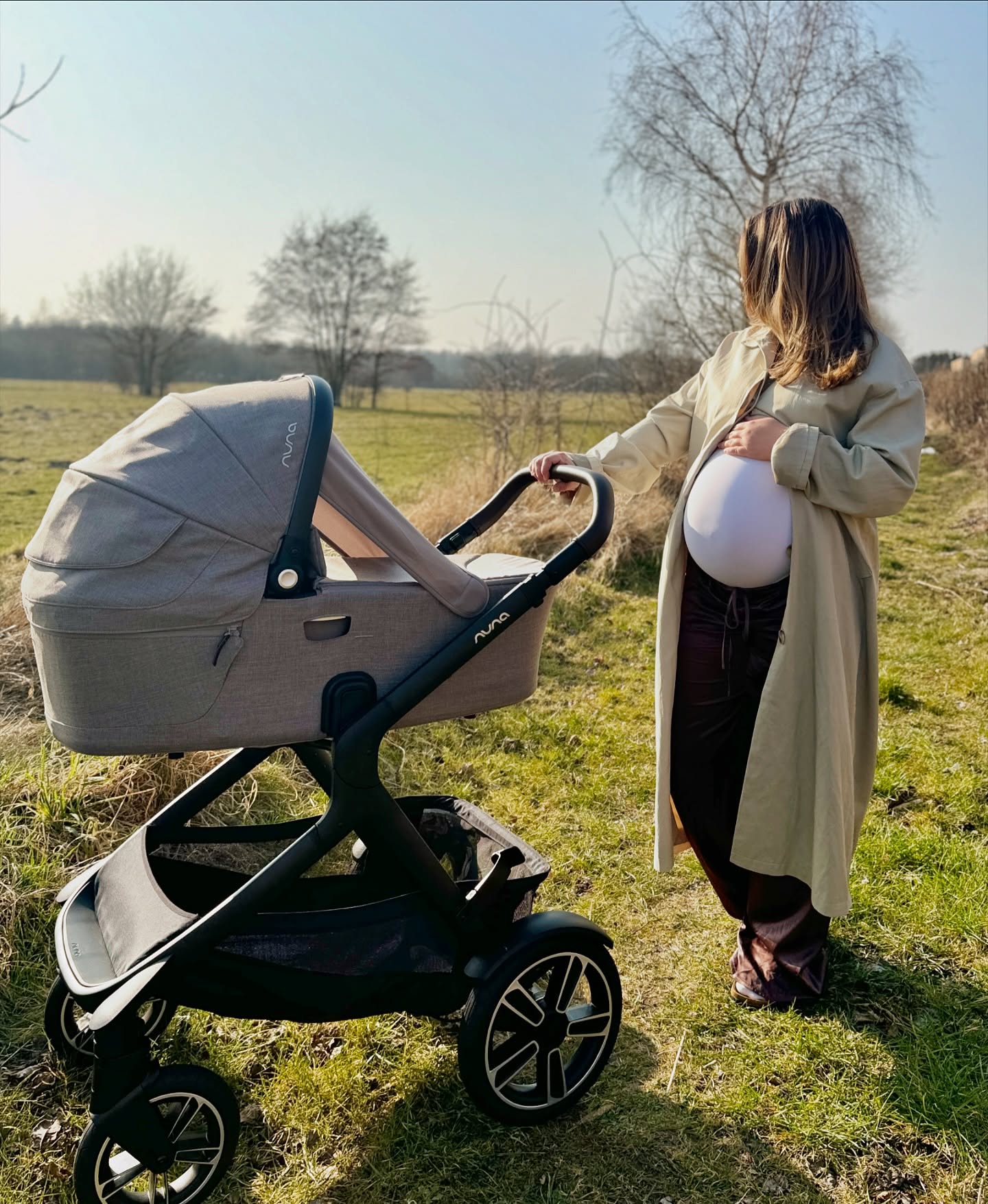 Instagram post by @kamiillakramer for Nuna. Caption reads: Reklame for @nuna_nordics | Søgningen efter den....