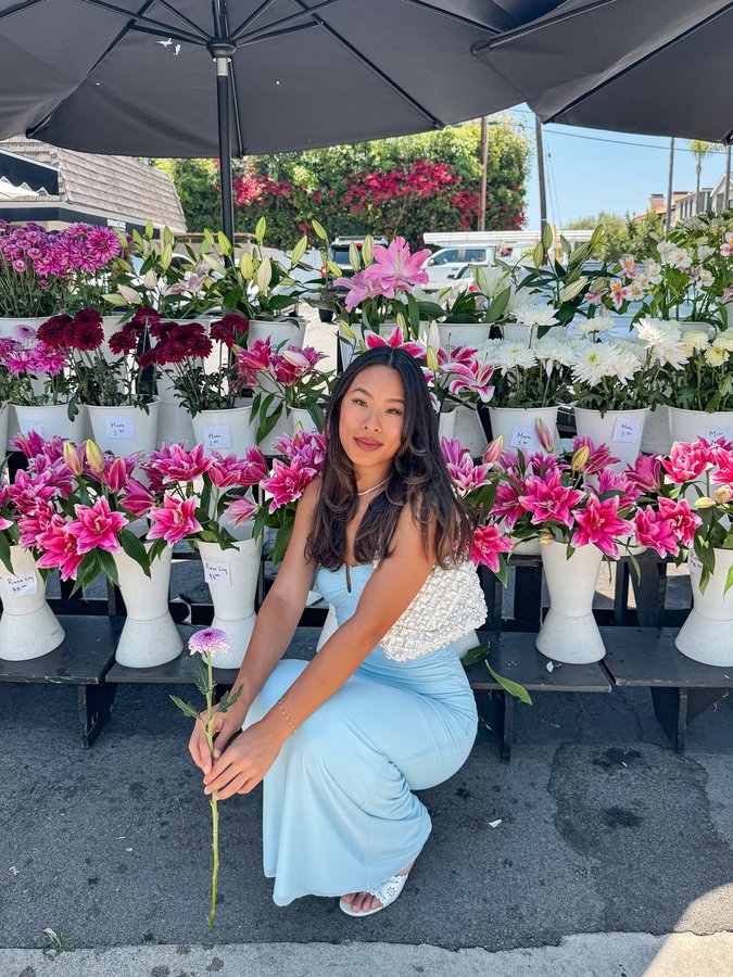 Instagram post by @swagnes_ for City Beach. Caption reads: [...] shopping 🌺💐🥀
•dress gifted from....