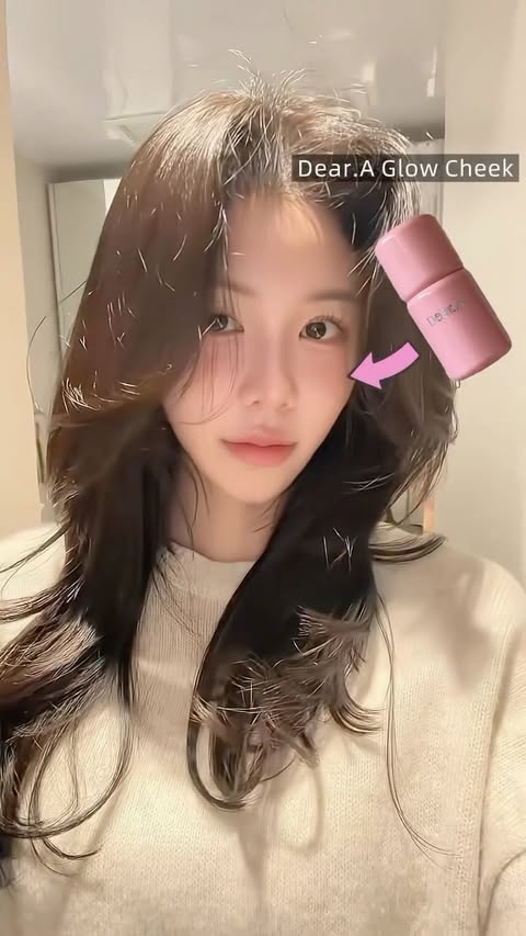 Instagram post by @1234567890__amy for Dear.AI. Caption reads: Today's makeup with @dear.a_kr 🌸🤍 봄 메이크업에 찰떡 블러셔....