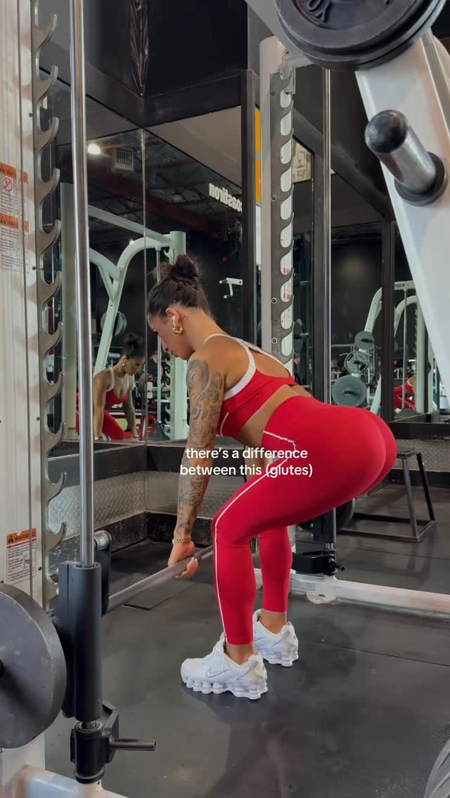 Instagram post by @sayehfit for Paragon Fitwear. Caption reads: wearing the new @paragonfitwear reset collection❤️....