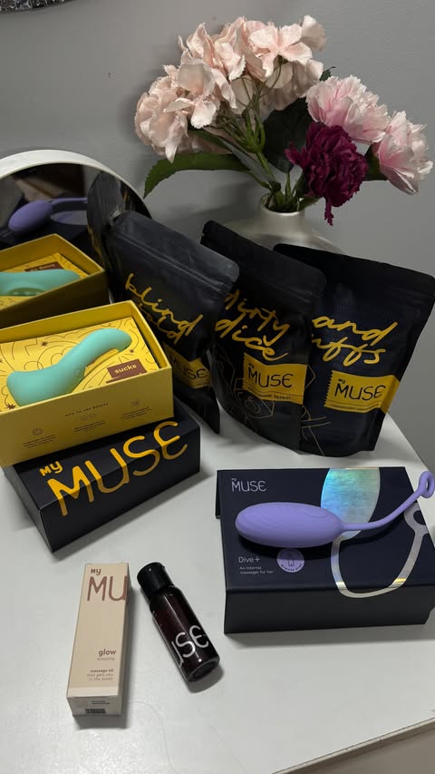 Instagram post by @vincvixon for MyMuse. Caption reads: [...] for less 😮‍🔥⚡️ . . . . .. . . . . [mymuse....