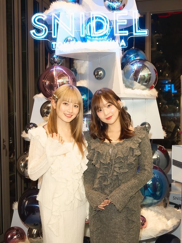 Instagram post by @chisaki__morito.official for SNIDEL. Caption reads: LIMITED STORE [SNIDEL TOKYO AOYAMA］....