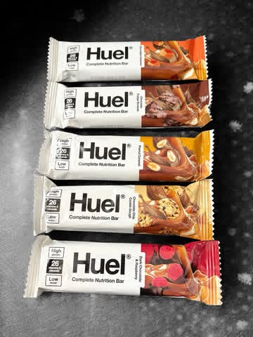 Instagram post by @jannerfoodie for Slimming World. Caption reads: ✨ Huel ✨ 

I absolutely love these Complete....