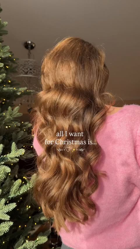 Instagram post by @safiie.bulhak for Laifentech. Caption reads: ad | all I want for Christmas ༺˖𓍢.໋ 🌲✨❄️💭⋆♡✧˚༻....