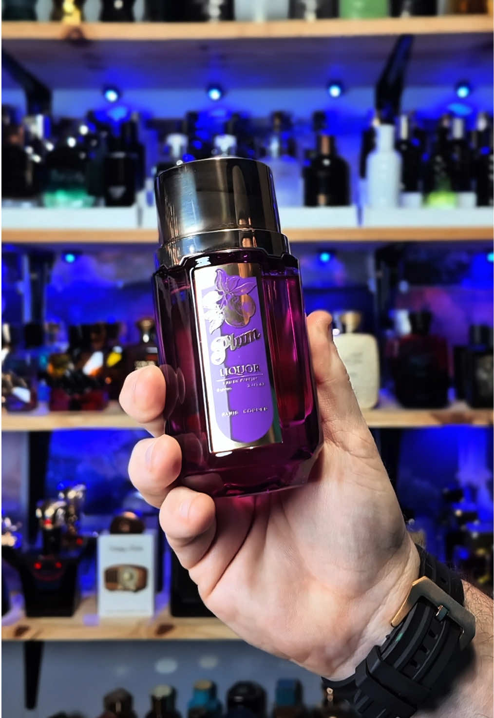 TikTok post by @postcolognefragrance for Paris Corner Perfumes. Caption reads: [...] #fypage @AROMA CONCEPTS FL....