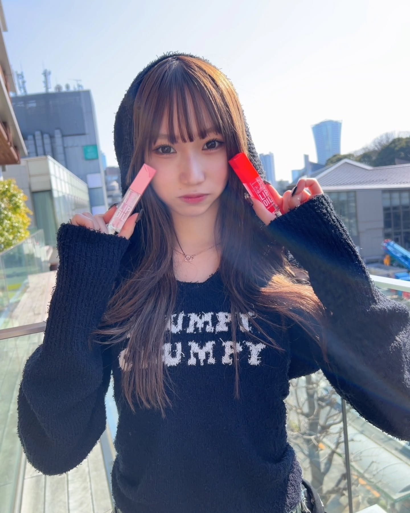 Instagram post by @rina.dalelove for Rimmel London Japan. Caption reads: リンメル オーマイグロス....