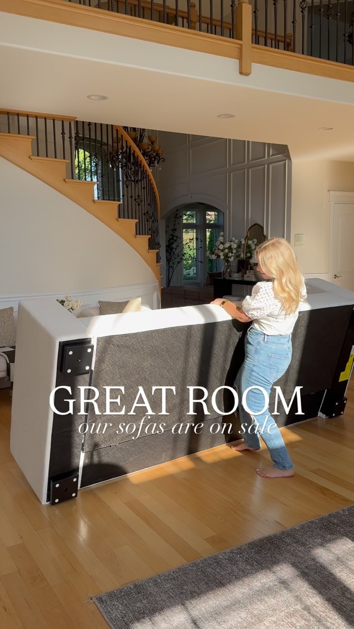 Instagram post by @mrs.vesnatanasic for Albany Park. Caption reads: Great room views✨ comment GREAT ROOM and I’ll DM....