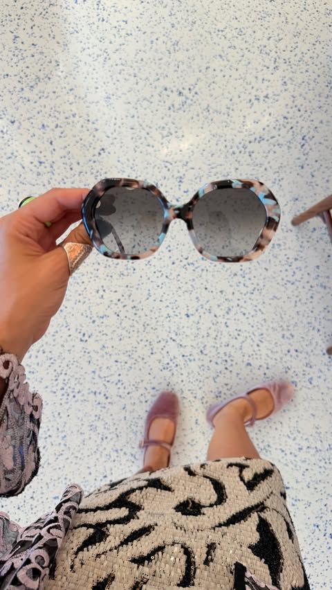 Instagram post by @marainmemphis for Warby Parker. Caption reads: [...] got that much easier with the new....