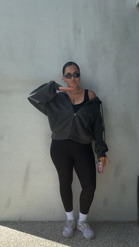 Instagram post by @sissys_get_shrinking for Hine Collection. Caption reads: the perfect fit to get me through my busy life....