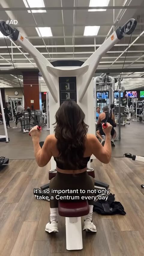 Instagram post by @rhoc_emilysimpson for Centrum. Caption reads: [...] a priority heading into the new year!....