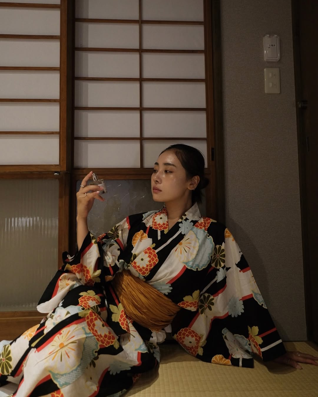 Instagram post by @wayyrka for MAGNIFF. Caption reads: @magniff.jp....