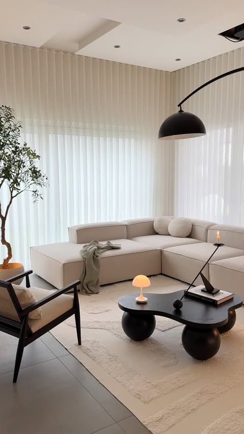 Instagram post by @interior.ela for Westwing. Caption reads: Home sweet home ✨
@westwingcom | -10% code :....