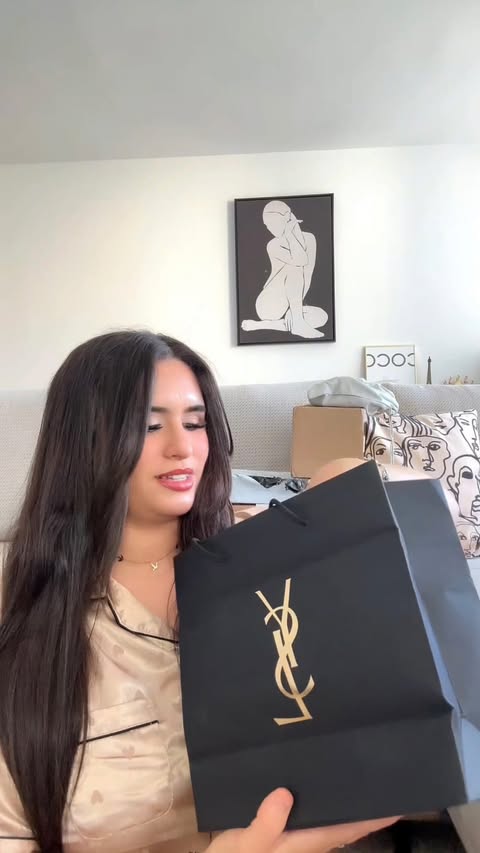 Instagram post by @lilia_beauty_909 for JESSUP. Caption reads: [...] time 🤎✨ @dossierperfumes @yslbeauty....
