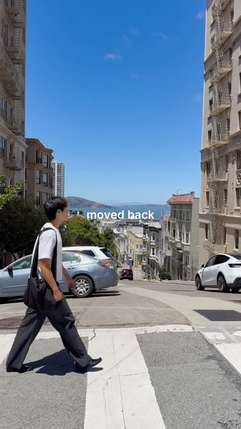 Instagram post by @ericprrk for Logitech. Caption reads: [...] the city getting things done w/ @logitech....