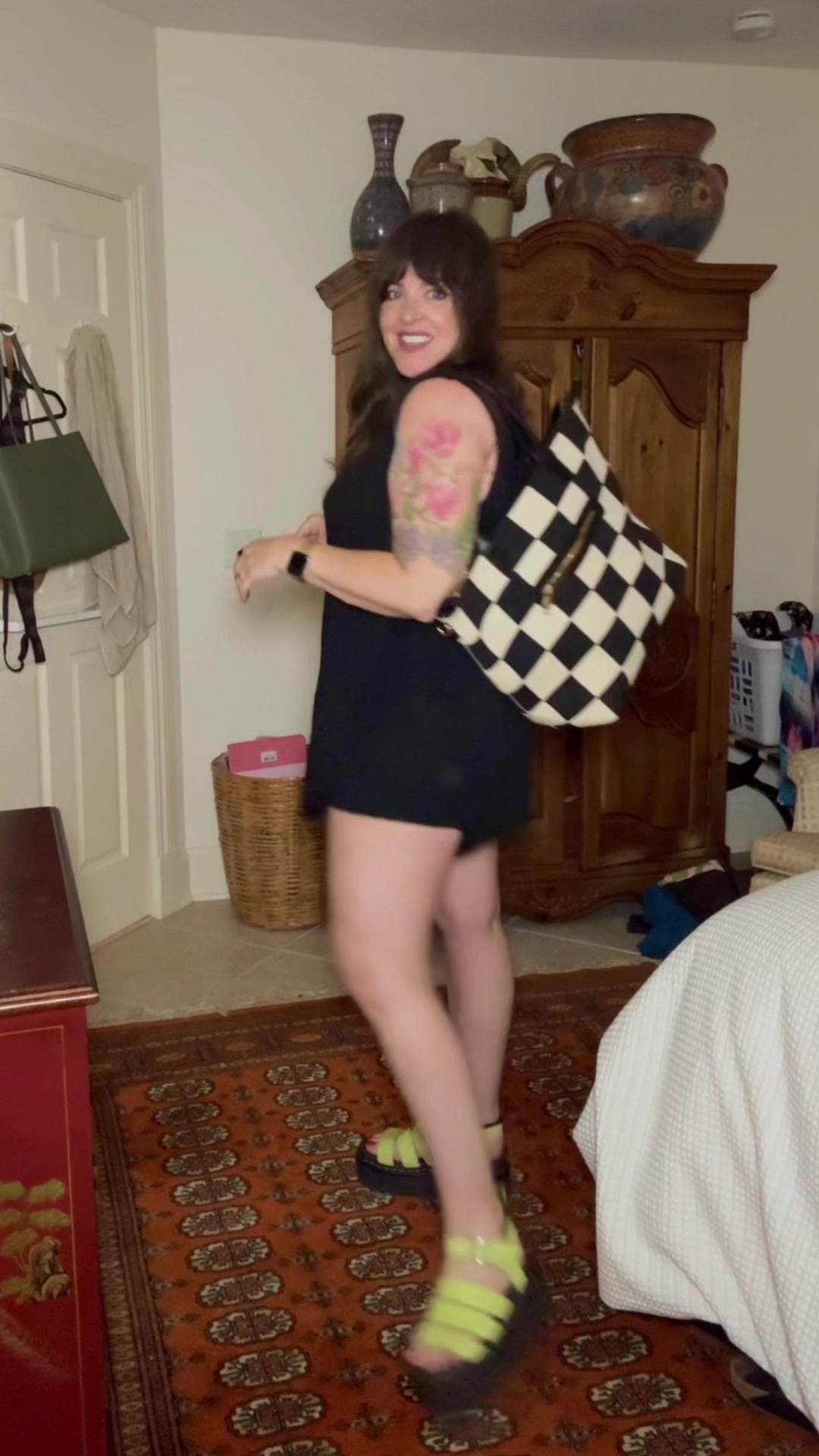 TikTok post by @laurelladeville for Holley Girl. Caption reads: Set is linked in this vid! Bag: @Holley Girl use....