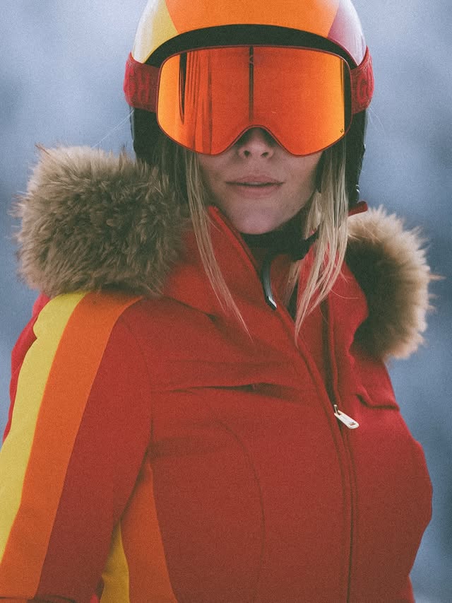 Instagram post by @jannid for Goldbergh. Caption reads: [...] skiing with the girls in matching @goldbergh....