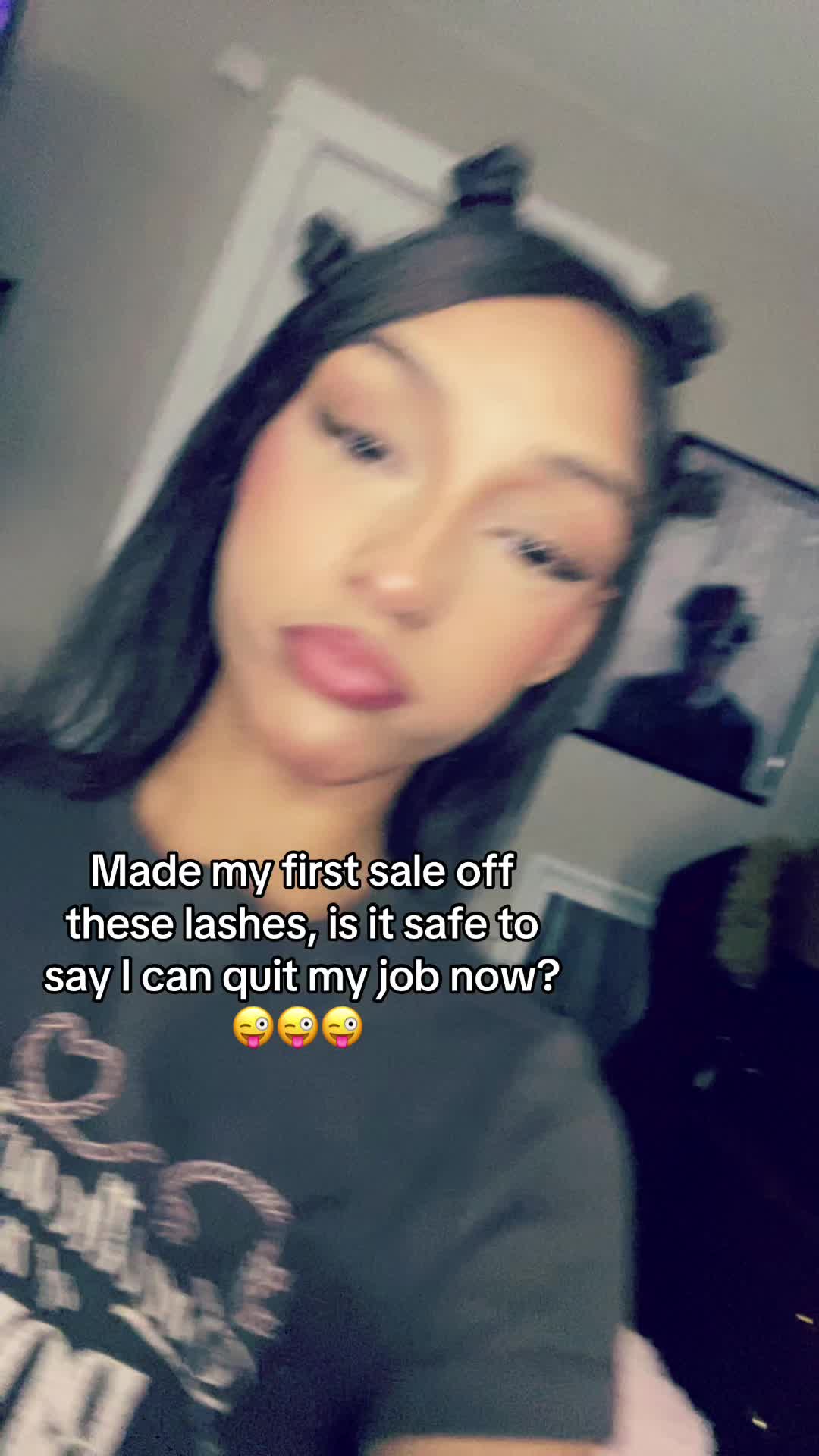 TikTok post by @sgxbbyy for Fowendia Lashes. Caption reads: 51% PERCENT OFF RN❗️ @Fowendia Lashes....