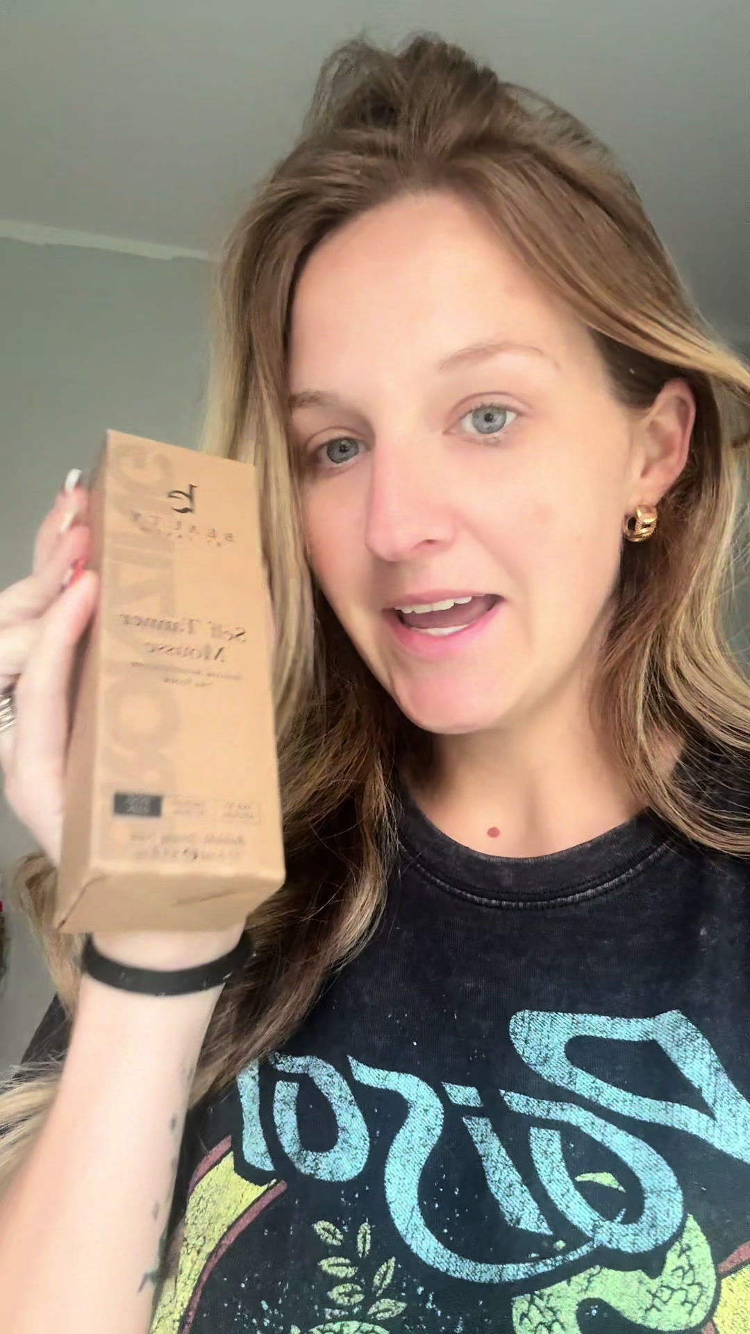 TikTok post by @allie_athome for Beauty By Earth. Caption reads: [...] a tanner with all clean ingredients!....