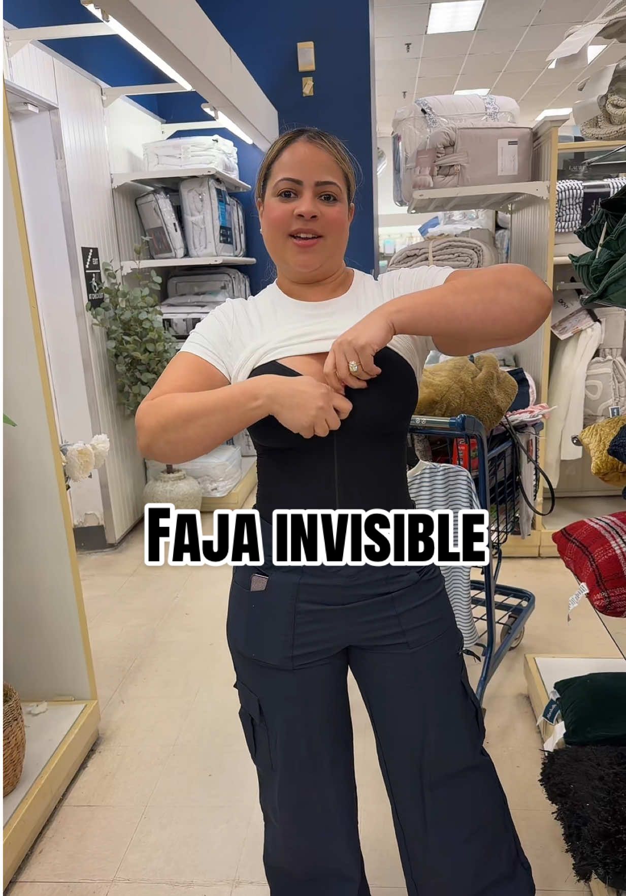 TikTok post by @chicaflowyestilo for Shaperx. Caption reads: Faja invisible @SHAPERX #faja #tummycontrol [...].
