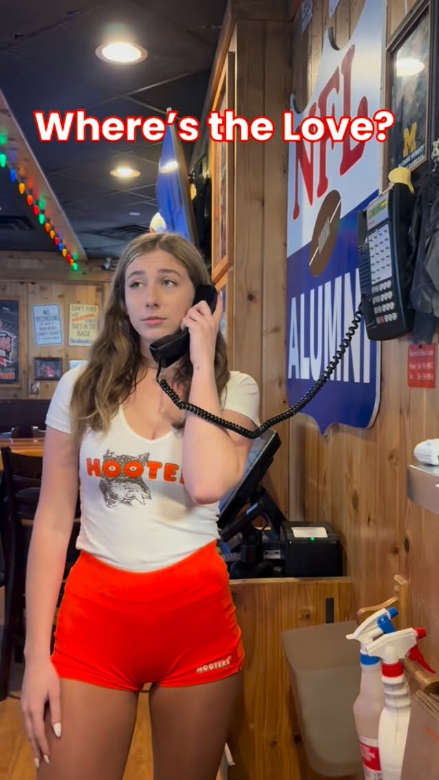 Instagram post by @uncensoredmiami305 for Hooters. Caption reads: Check on your Philly friends today 🤣
Brotherly....