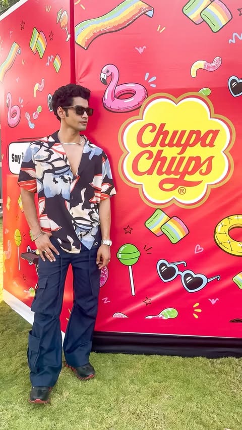 Instagram post by @soboguys for Chupa Chups. Caption reads: [...] could replay all over again. ☀️🌊🍹....
