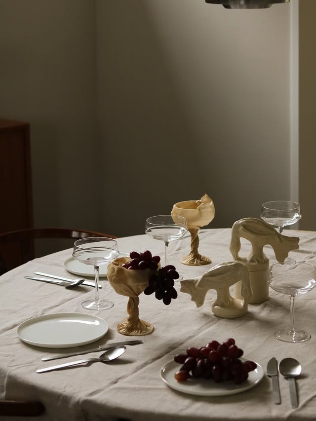 Instagram post by @daves_home for Serax. Caption reads: Preparations  for Christmas with @serax 

Werbung....