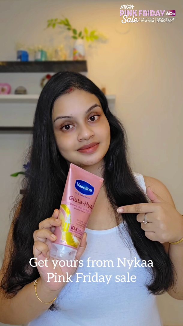 Instagram post by @riya_adhikari_mua for Vaseline. Caption reads: #AD
Vaseline Gluta-Hya is giving instant softness....