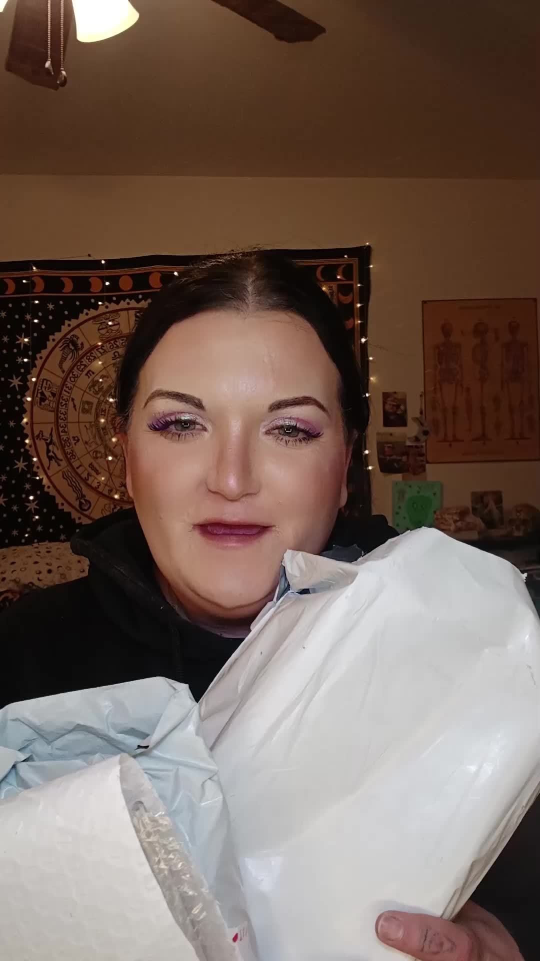 TikTok post by @thetravelinggypsy1 for Obvi. Caption reads: [...] Concealer and blush palettes @Obvi - Burn....