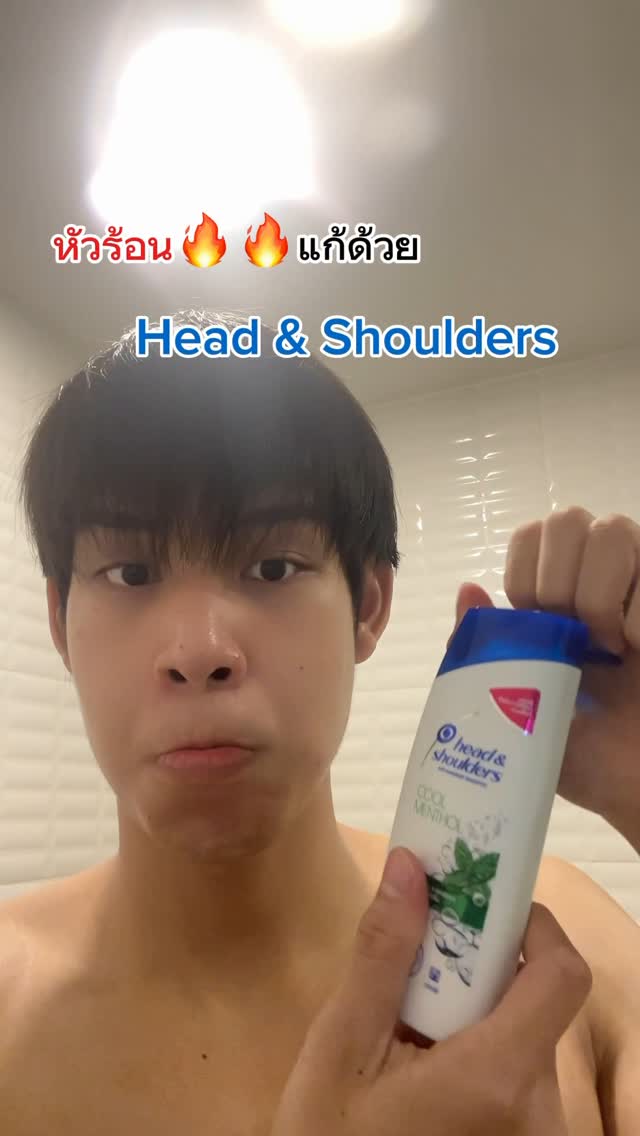 Instagram post by @bom.ber.bee for Head&Shoulders. Caption reads: ลาก่อนหัวร้อน....