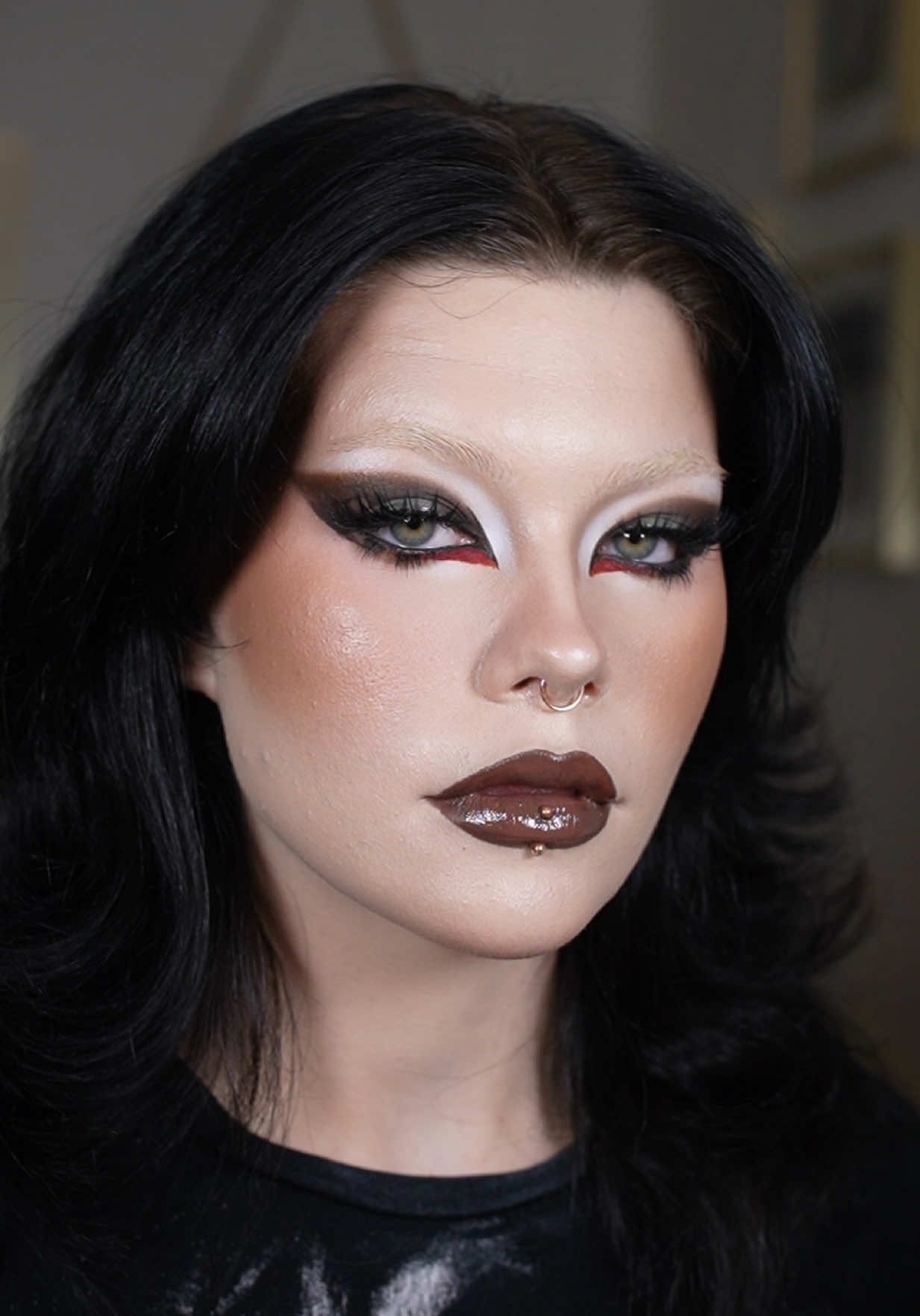 TikTok post by @kittygirllivie for Blend Bunny Cosmetics. Caption reads: [...] I have a better idea now… 🖤🐯 @Blend Bunny....