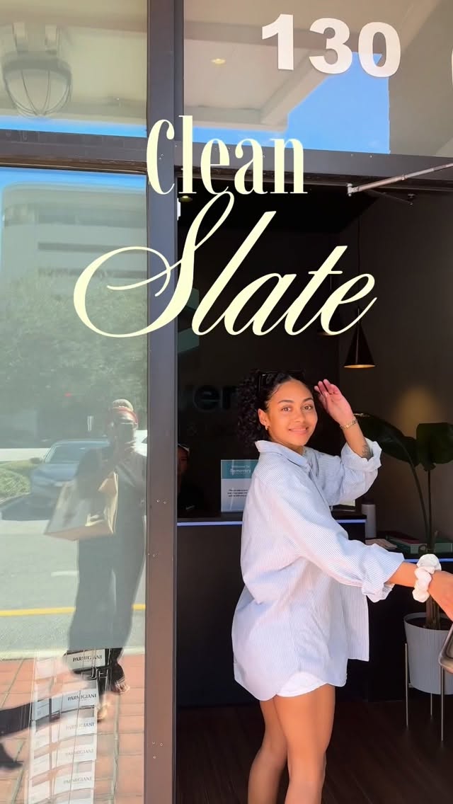 Instagram post by @bcfxo for Removery. Caption reads: The start of something new!! This is the first....