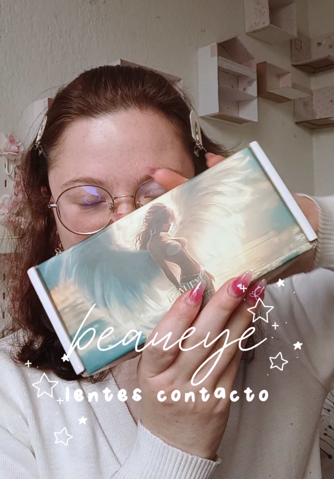 TikTok post by @lolaatellez for Beaueye. Caption reads: [...] #ojosdecolor #lentesdecontacto #beaueye....