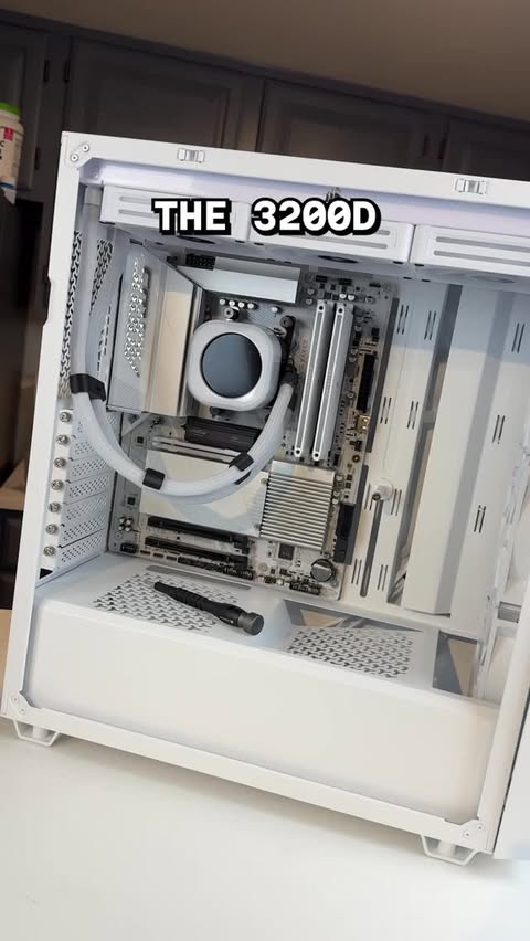 Instagram post by @odditytech for CORSAIR. Caption reads: [...] so why do i like it so much? 🤔#techtok....