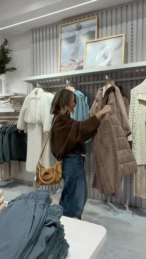 Instagram post by @lindseystackhouse_ for LOFT. Caption reads: The new @loft at @kop_mall is so good — like, not....