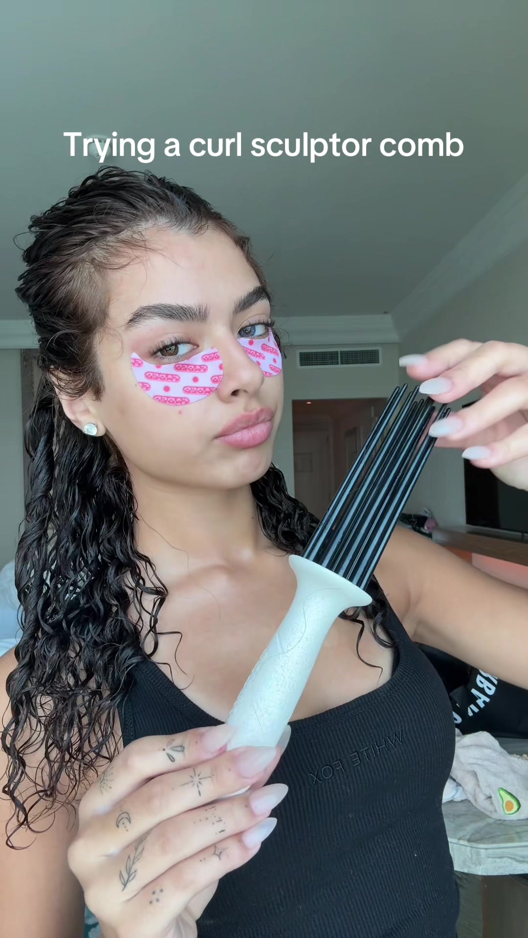 TikTok post by @u7ena for Cantu Beauty. Caption reads: The RESULTS>>>  @Cantu Beauty Curl sculptor comb.