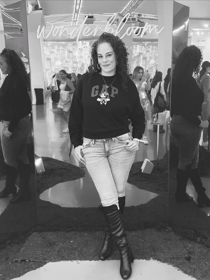 Instagram post by @modeljaclynnichole for Her Campus. Caption reads: Her Conference 2025 ✨✨✨ @hercampus @hercampusmedia....